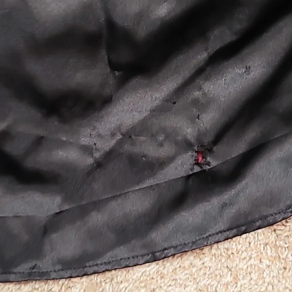 Lipservice gown - Picture 11 of 14